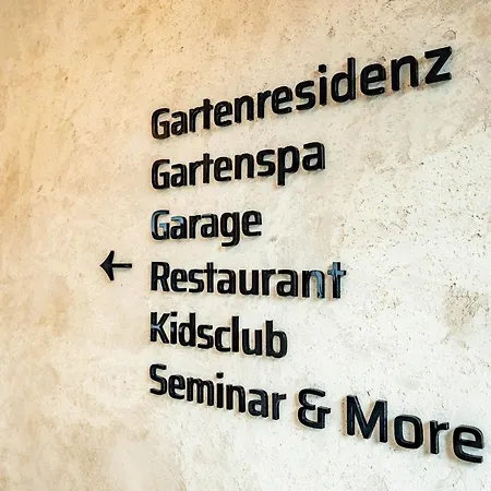 Berghof Gmbh ホテル 4*