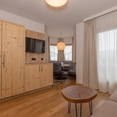 Готель Berghof Gmbh Майргофен