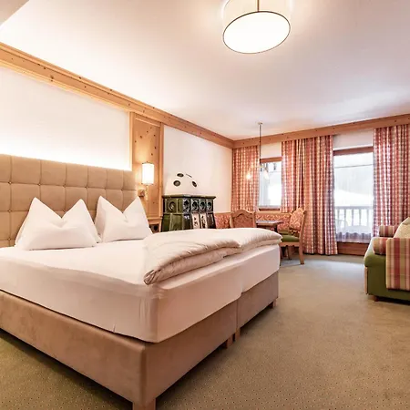 Berghof Gmbh ホテル 4*