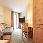 Berghof 4* 메이른호픈