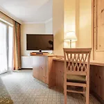 Berghof 호텔 4*