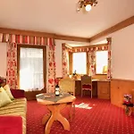 Berghof 4* 메이른호픈